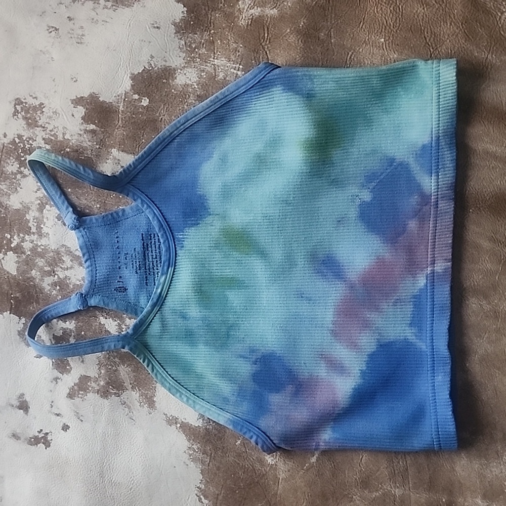 FP Movement happiness runs crop tank tie-dyed. Size: M/L